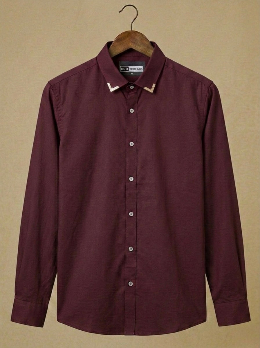WINE BURGUNDY SLIM-FIT SHIRT WITH GOLD-TIP COLLAR