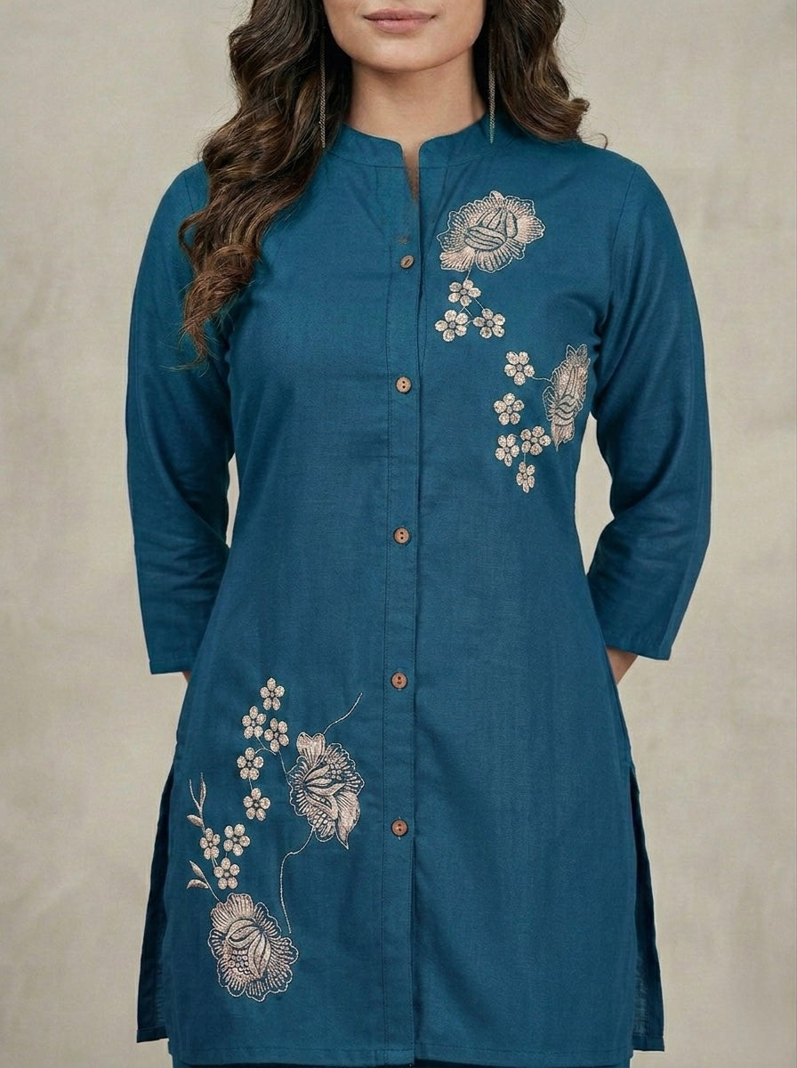 BLUE WITH WHITE FLORAL VARTICAN CORDSET