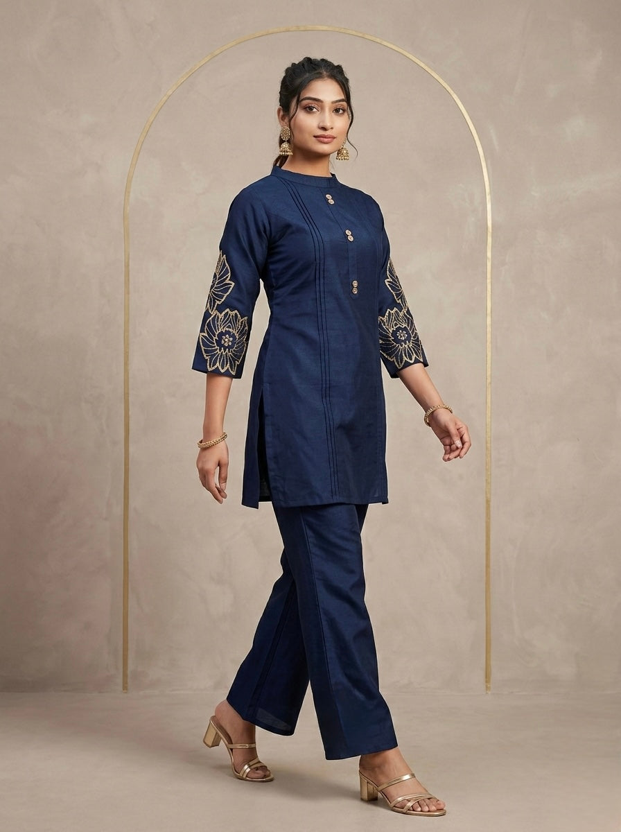 NAVY BLUE  WITH GOLD FLORAL VARTICAN CORDSET