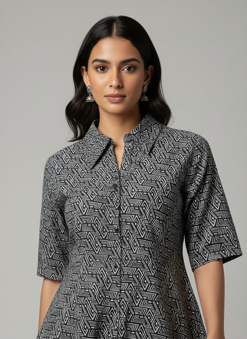 CHARCOAL AND LIGHT GREY GEOMETRIC SLATE CORDSET