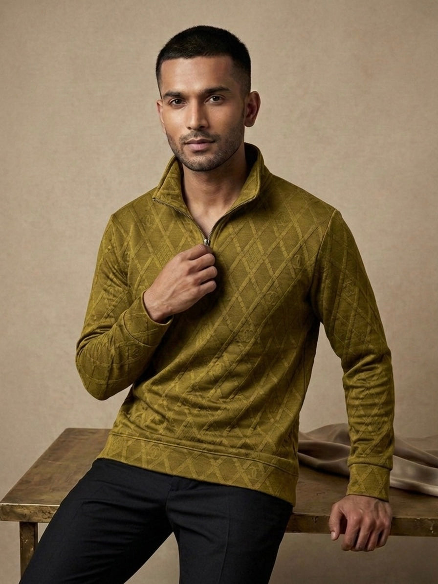 MUSTARD GREEN QUILTED HALF-ZIP SWEATSHIRT