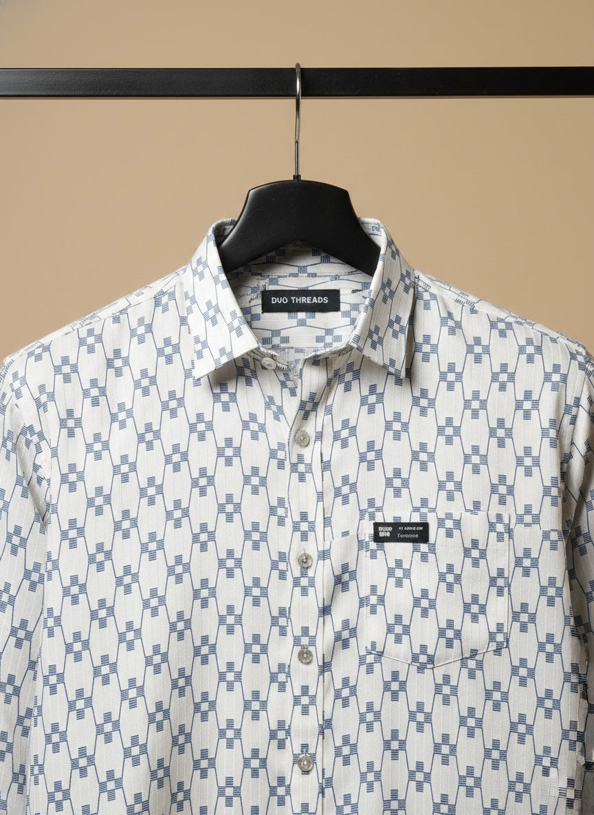 BLUE GEOMETRIC LATTICE PRINT SHIRT